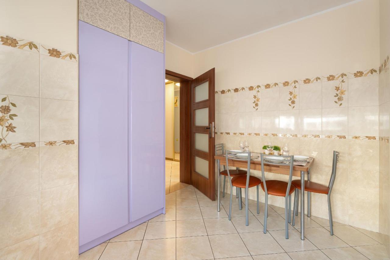 Comfortable Wojskowa Apartment By Noclegi Renters Познан Екстериор снимка
