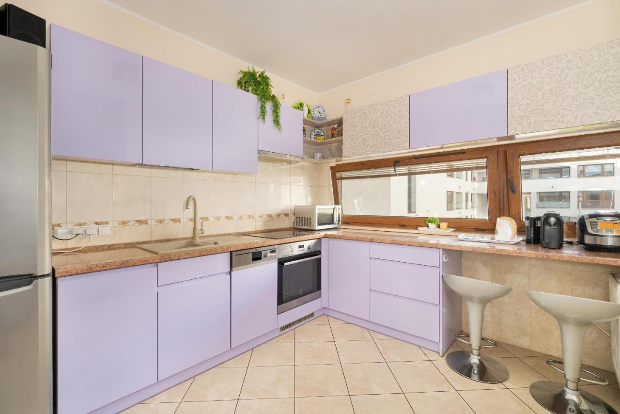 Comfortable Wojskowa Apartment By Noclegi Renters Познан Екстериор снимка